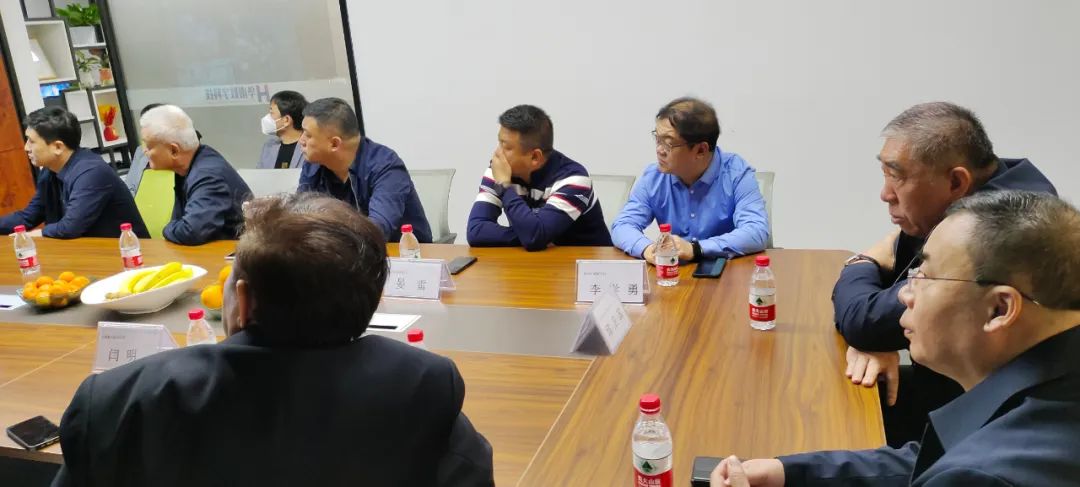 河北省深州市領(lǐng)導一行蒞臨華南數(shù)字考察指導